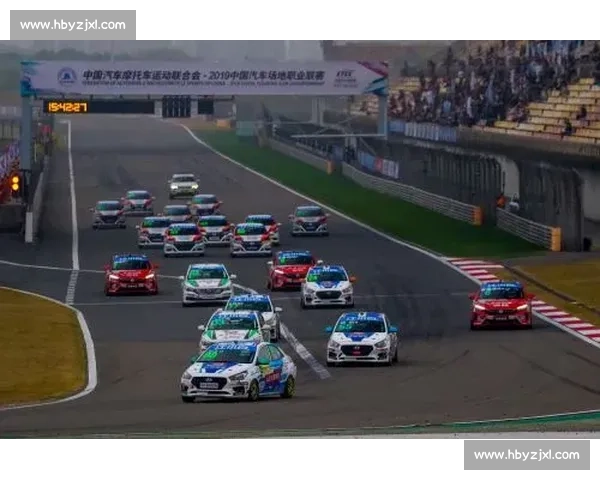 墨西哥站发车大乱斗：830 米直道上的生死时速